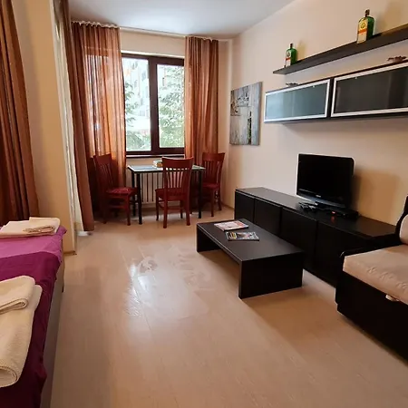 Gardens Apart-hotel *