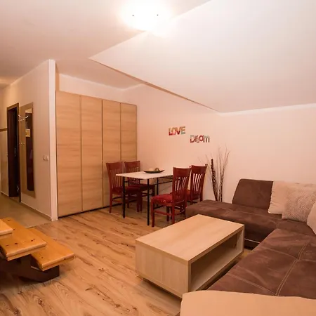 Gardens Apart-hotel *